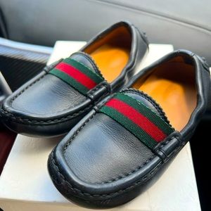 Boys Gucci Loafers size 9 US
